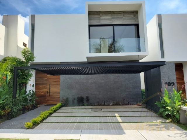 Precio:12500000;      Casa Flamingos Residencial en Venta
 ...